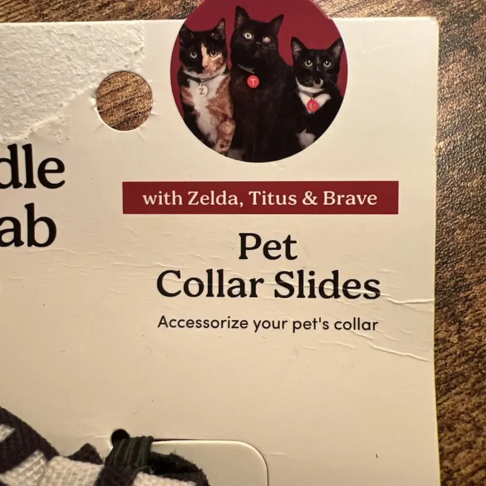 The cuddle collab - Pet Collar Slides Bows New